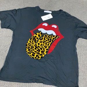 NWT daydreamer graphic tee